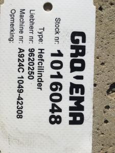 Liebherr Hoistcilinder